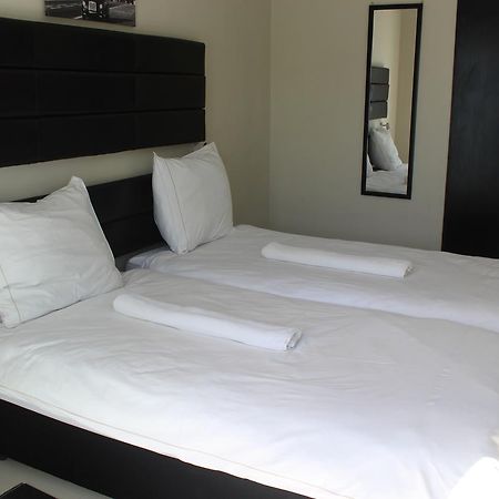 Tsumeb Guesthouse Kamho Luaran gambar