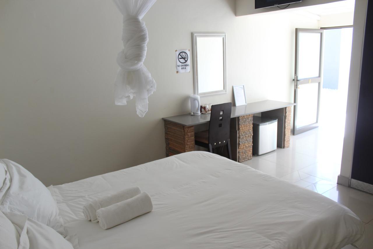 Tsumeb Guesthouse Kamho Luaran gambar