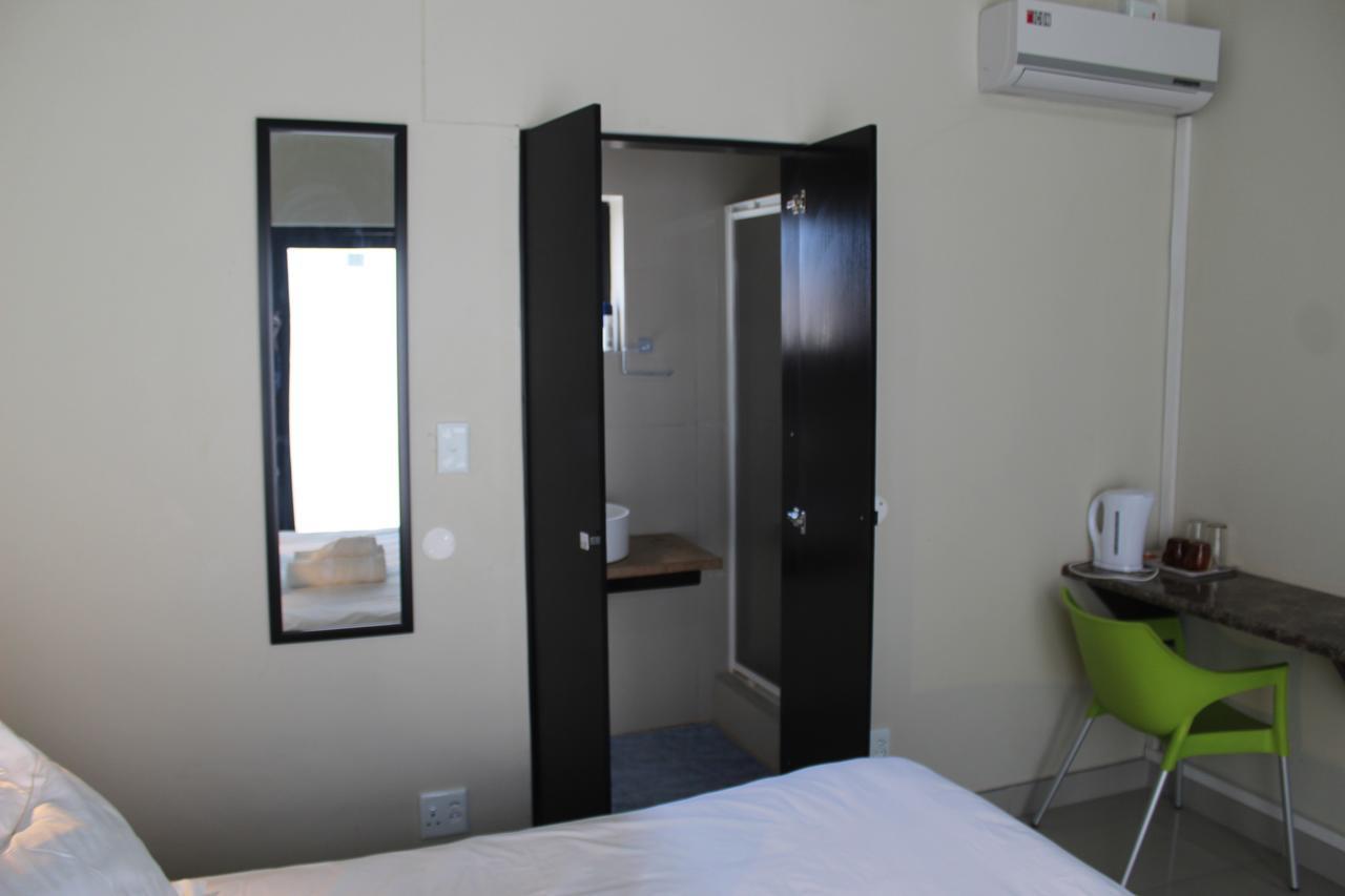 Tsumeb Guesthouse Kamho Luaran gambar