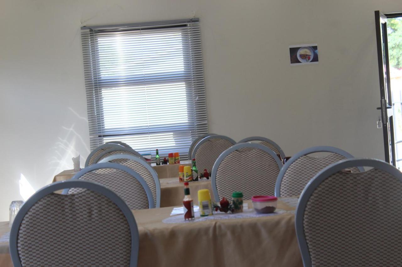 Tsumeb Guesthouse Kamho Luaran gambar