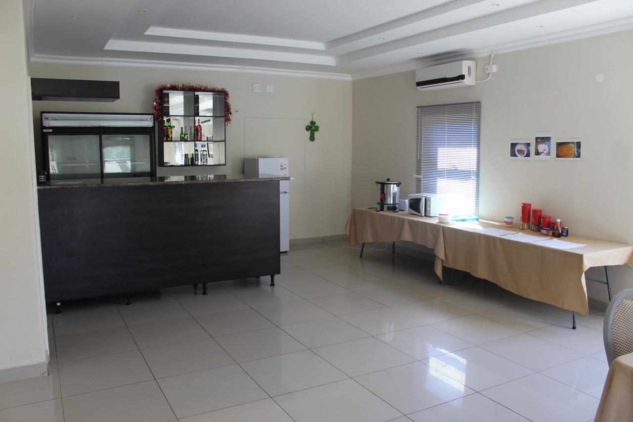 Tsumeb Guesthouse Kamho Luaran gambar
